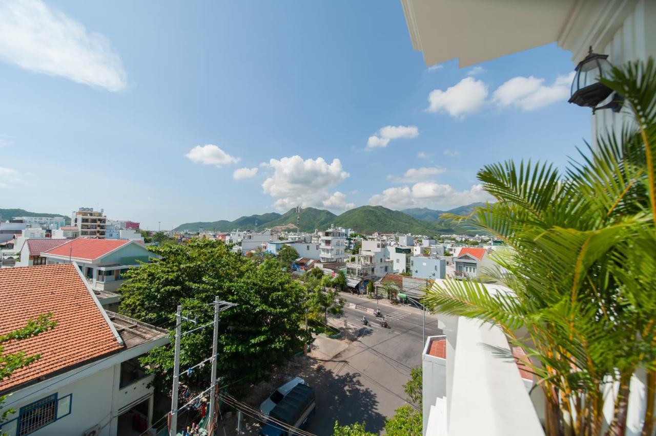 Uy Duong Hotel & Apartment - Nha Trang Extérieur photo
